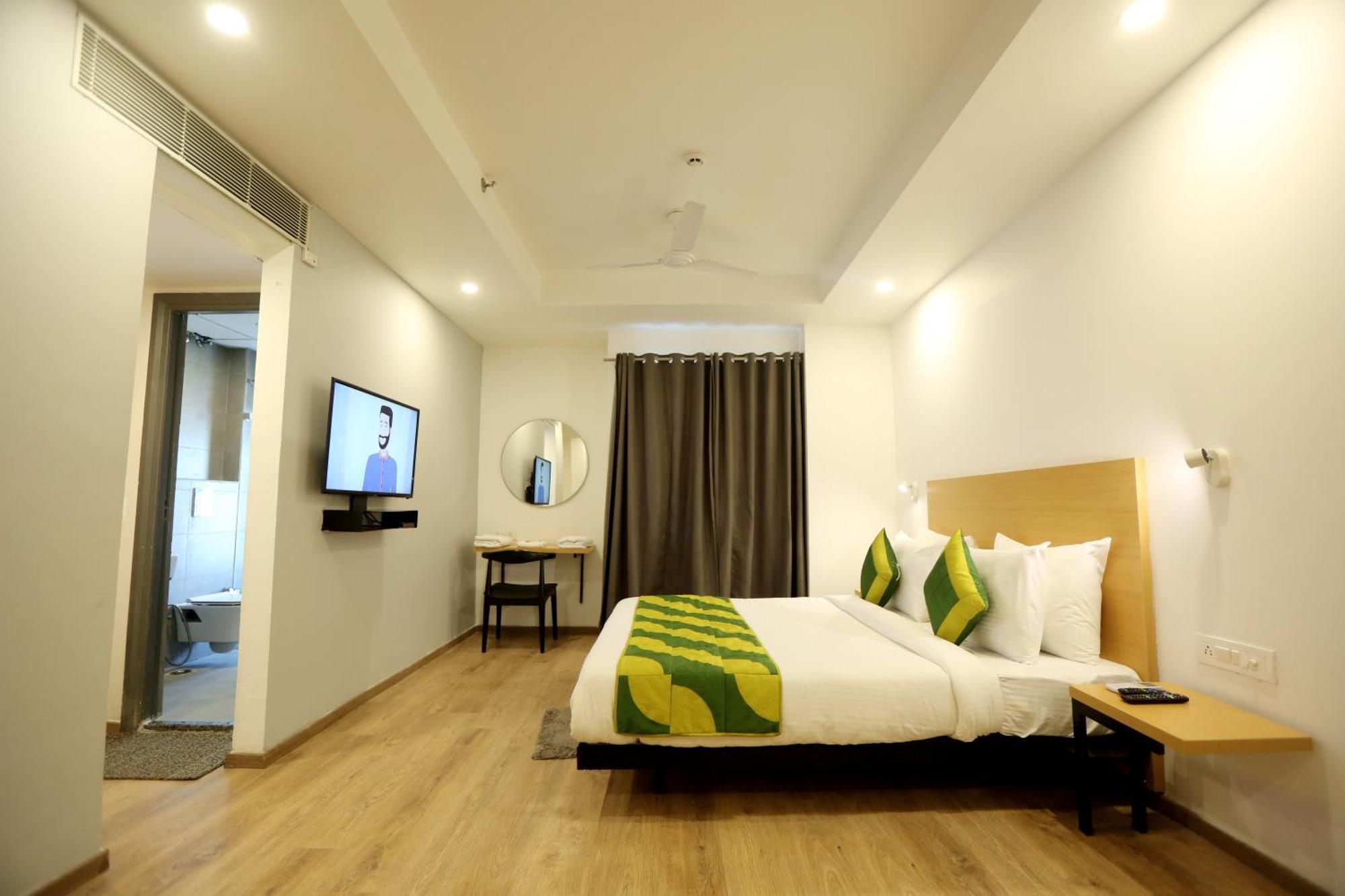 The Roseman Hotel & Suites Ghaziabad Ngoại thất bức ảnh